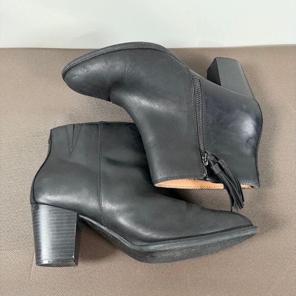 Vionic Black Weather Resisitant Bootie Black Leather Pull On Ankle Outdoor Sz 11 - Picture 8 of 11